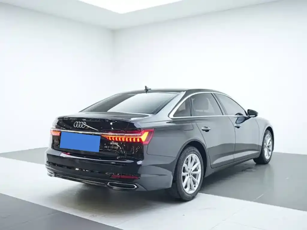 Audi A6L 2021 из CN, фото 8
