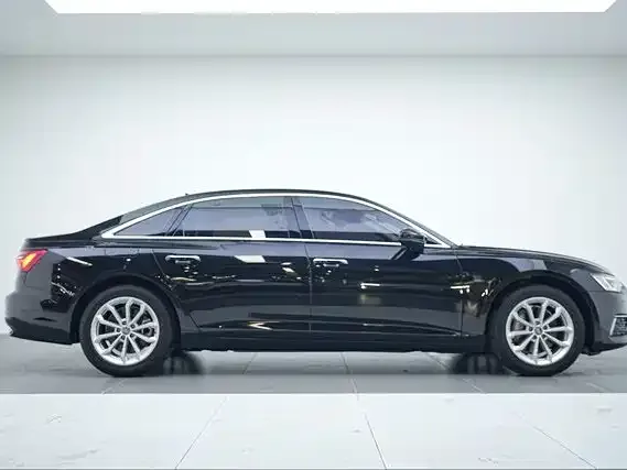 Audi A6L 2021 из CN, фото 7