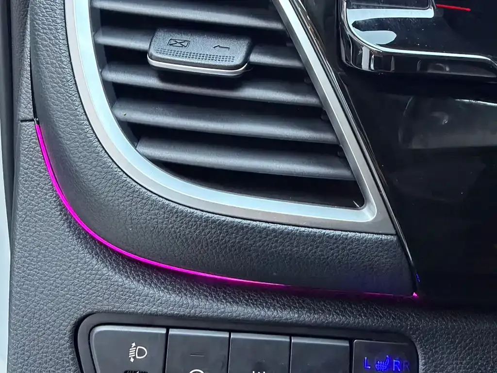 Kia KX3 — фото 10
