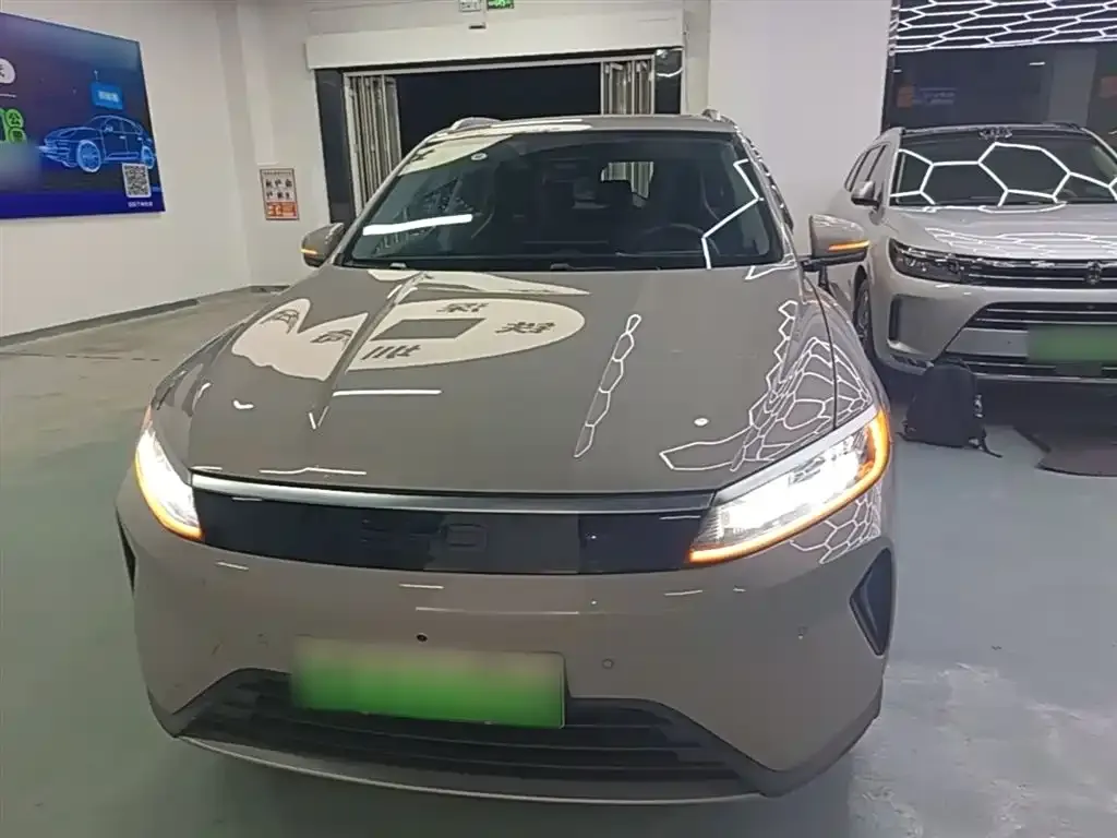 BYD Seal 05 DM-i — фото 6