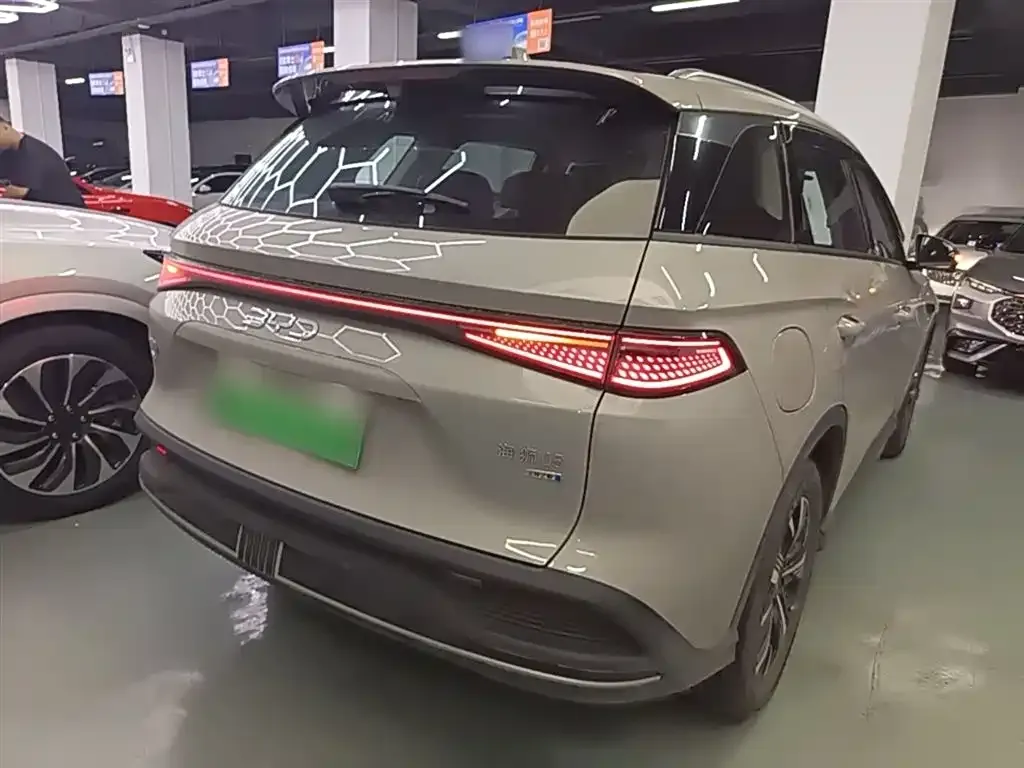 BYD Seal 05 DM-i — фото 4
