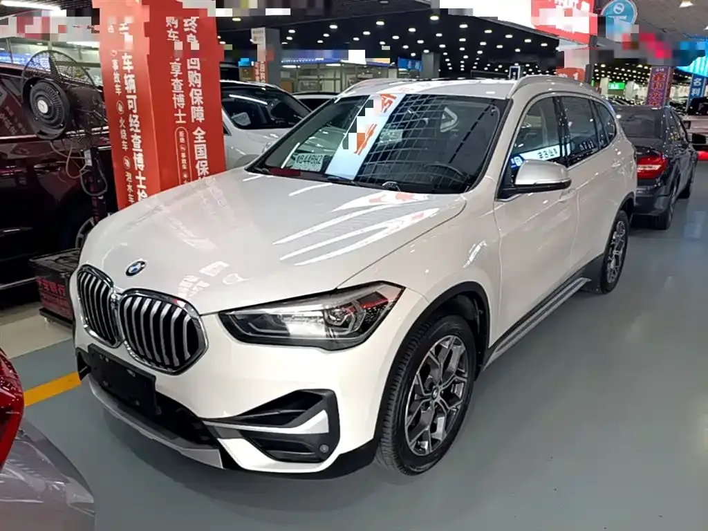 BMW X1 — фото 7