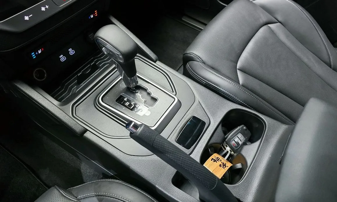 KG Mobility (Ssangyong) Musso 2026 из KR, фото 9