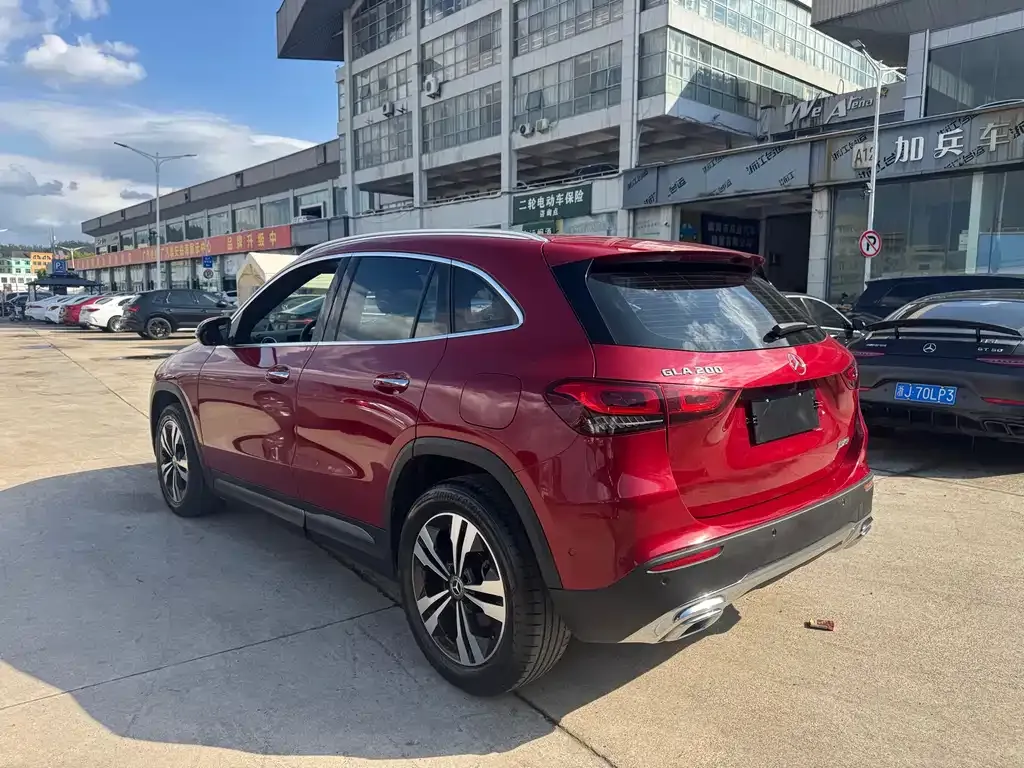 Mercedes-Benz GLA — фото 4