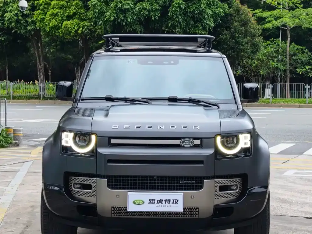 Land Rover Defender — фото 6