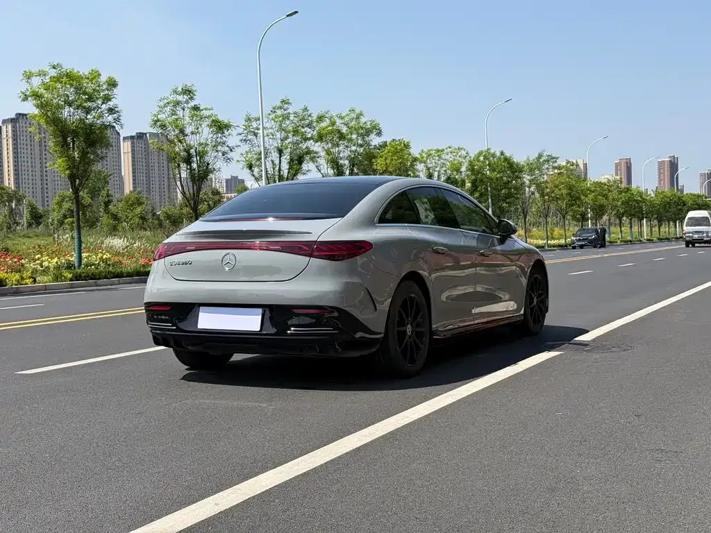 Mercedes-Benz EQE 2023 из CN, фото 5