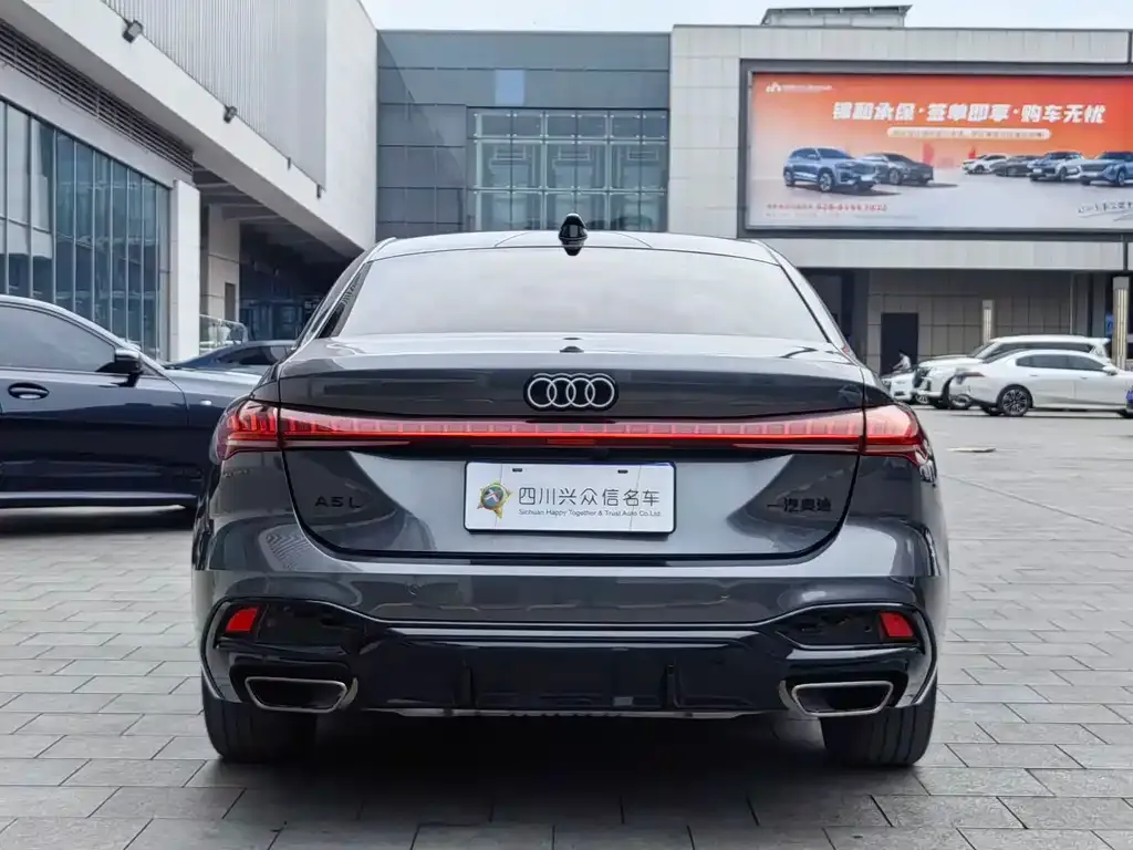 Audi A5L — фото 2