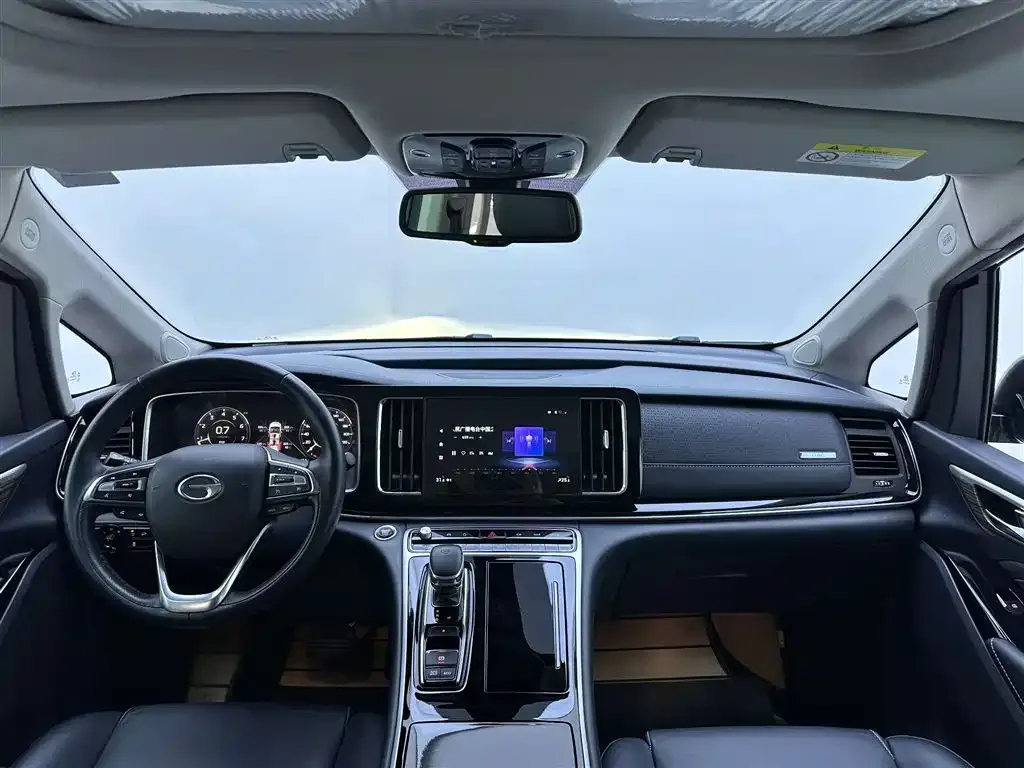 GAC Motor Trumpchi M8 — фото 4