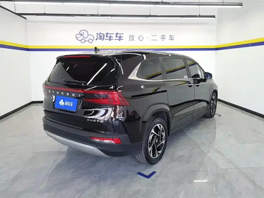 Hyundai Custo — фото 4