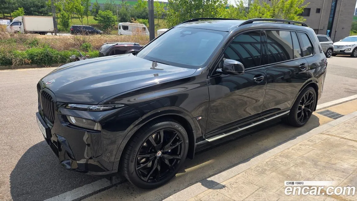 BMW X7