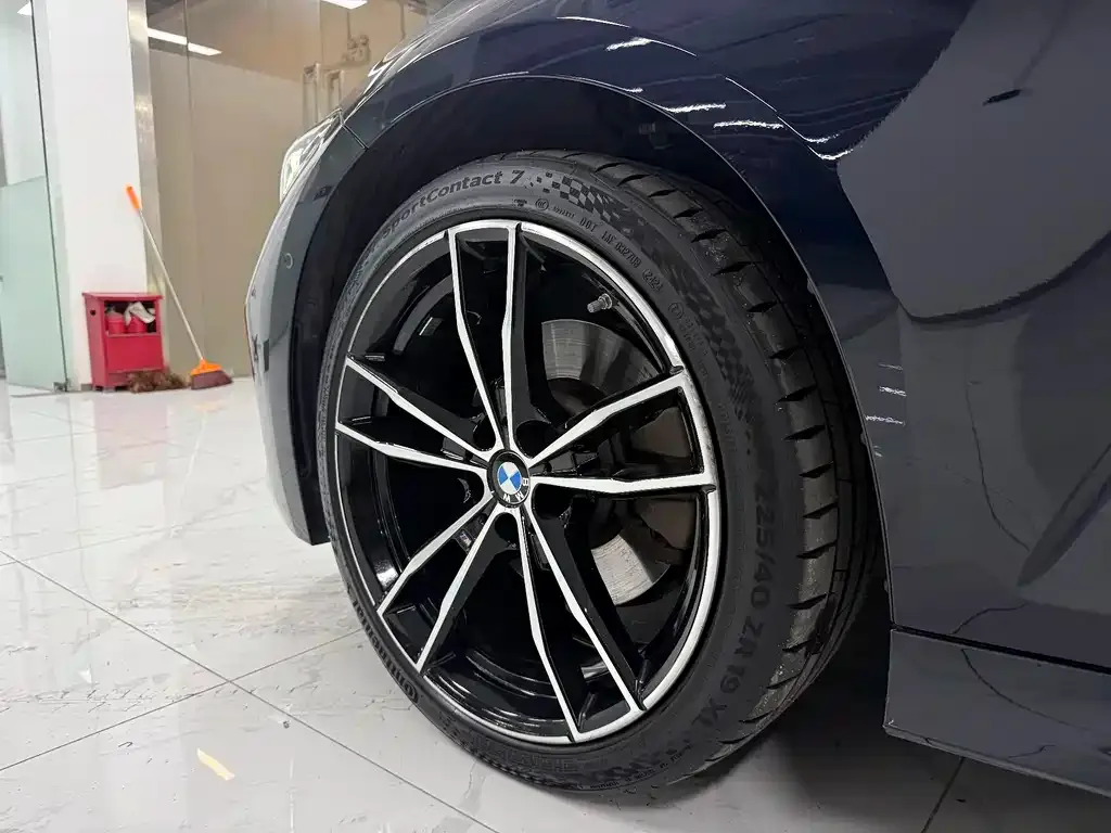 BMW 3 Series — фото 10
