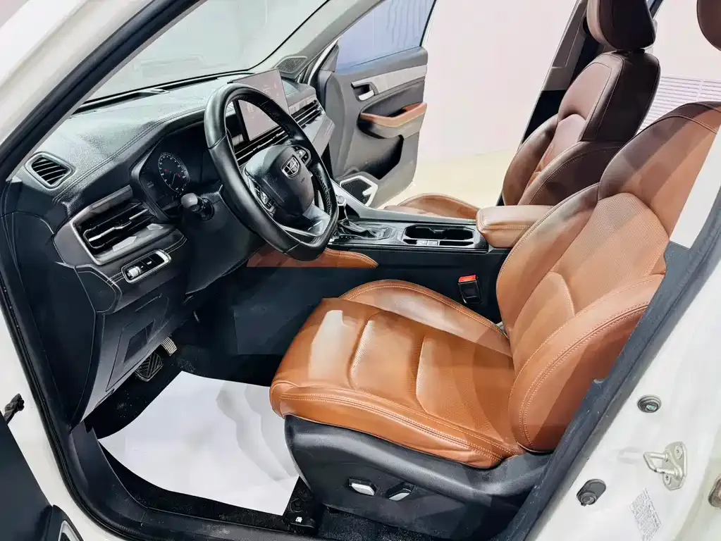 Geely Vision X6 — фото 9