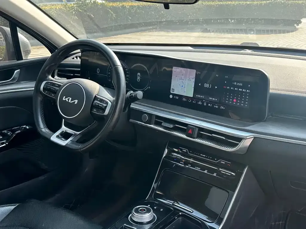 Kia K5 2023 из CN, фото 5