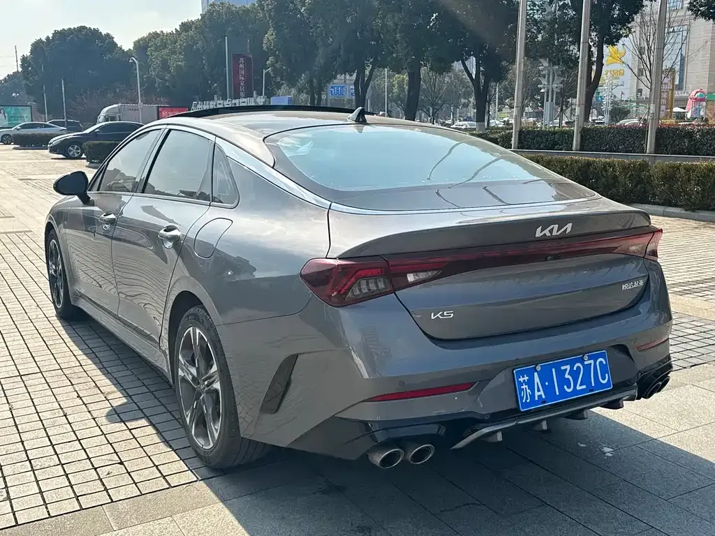 Kia K5 2023 из CN, фото 3