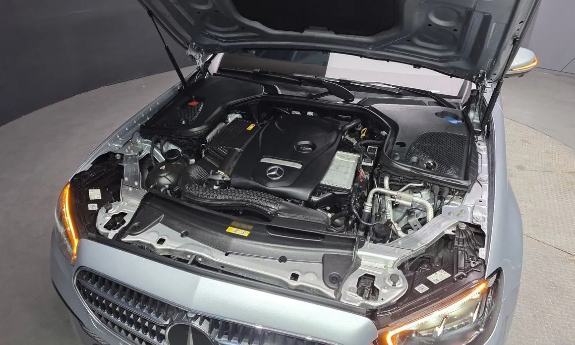 Mercedes-Benz E-Class 2022 из KR, фото 2