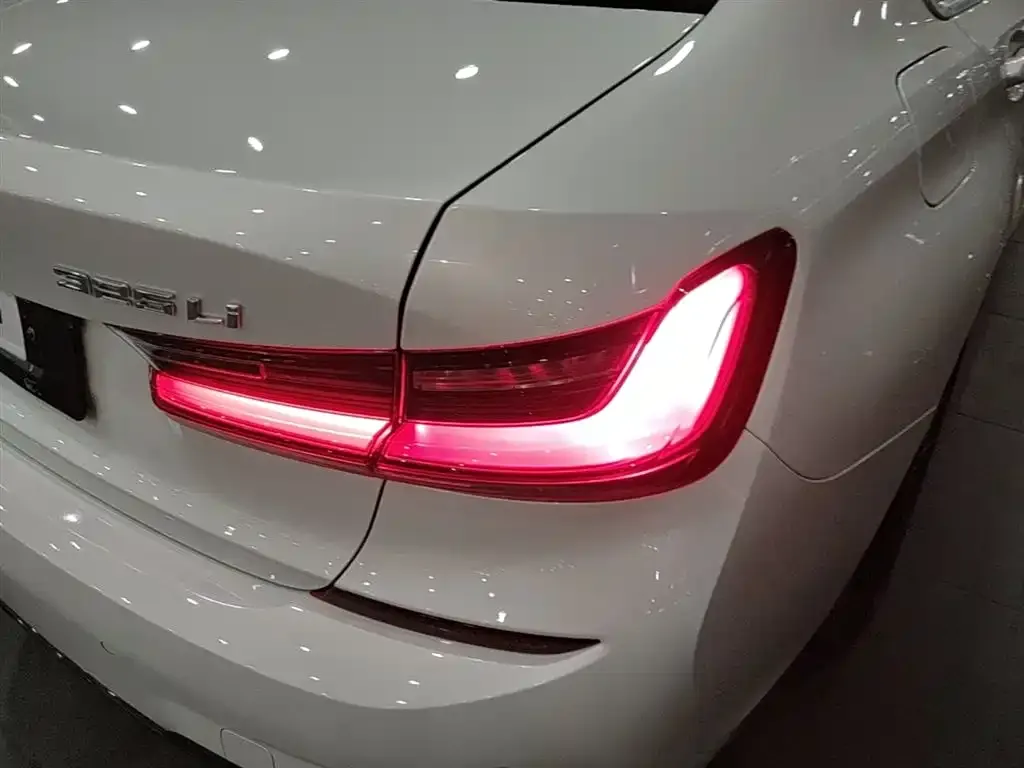 BMW 3 Series — фото 10