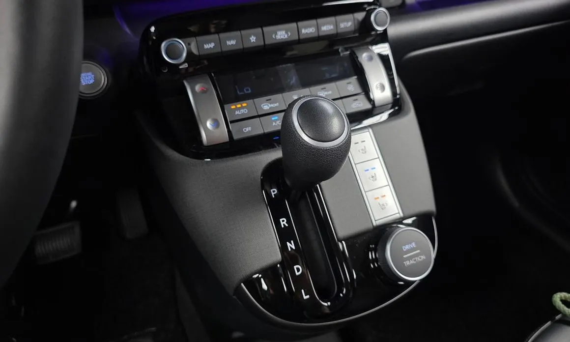 Hyundai Casper 2023 из KR, фото 3