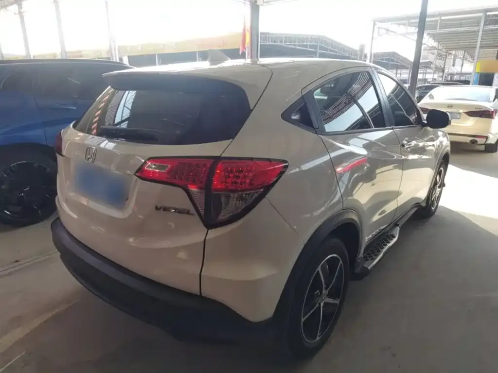 Honda Vezel 2021 из CN, фото 5