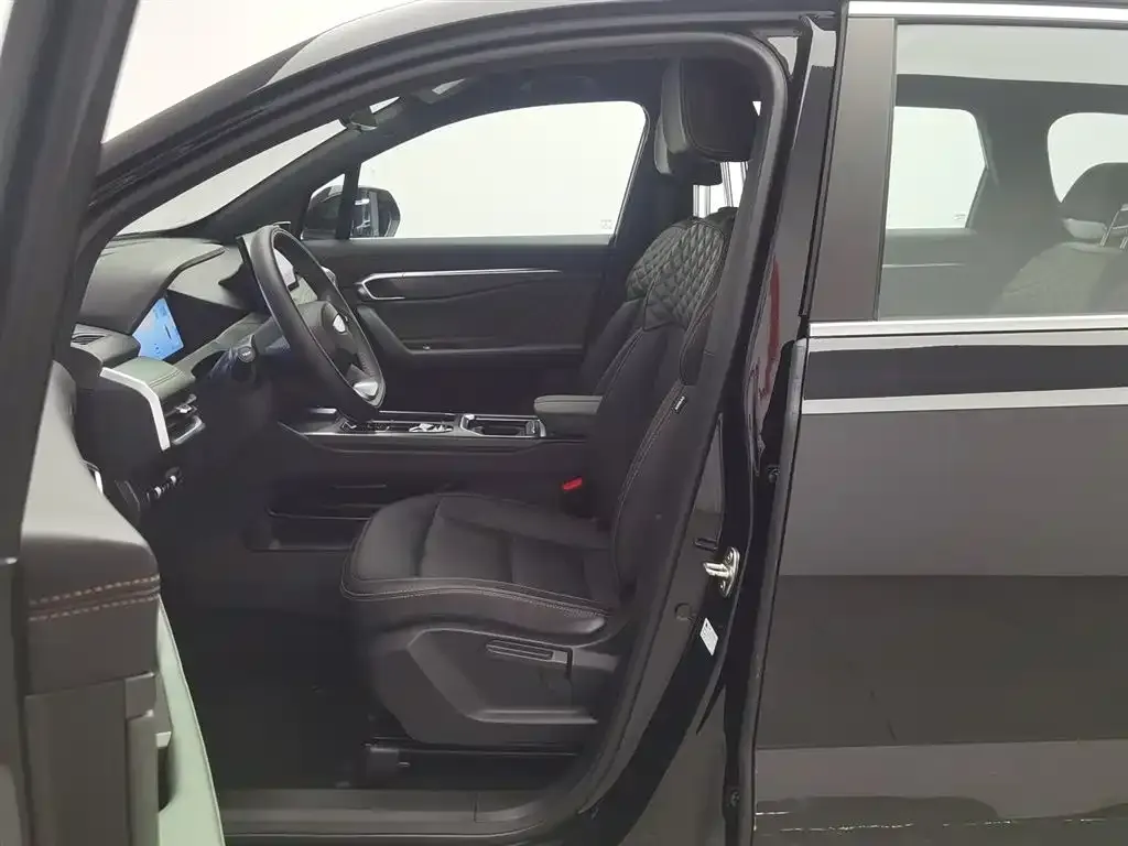 Geely Haoyue L 2024 из CN, фото 7