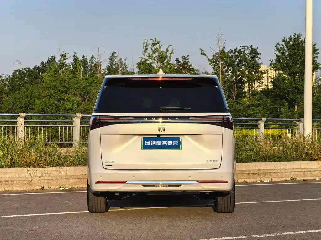 Buick GL8 Hybrid 2026 из CN, фото 8