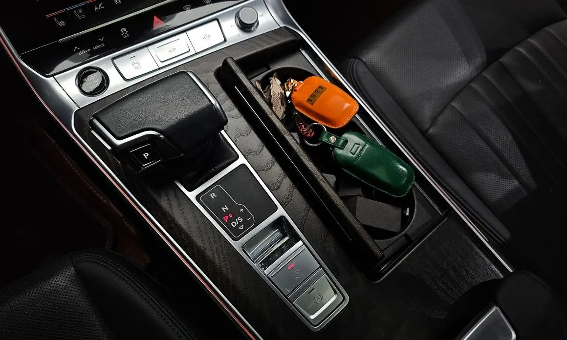 Audi A6 2021 из KR, фото 10