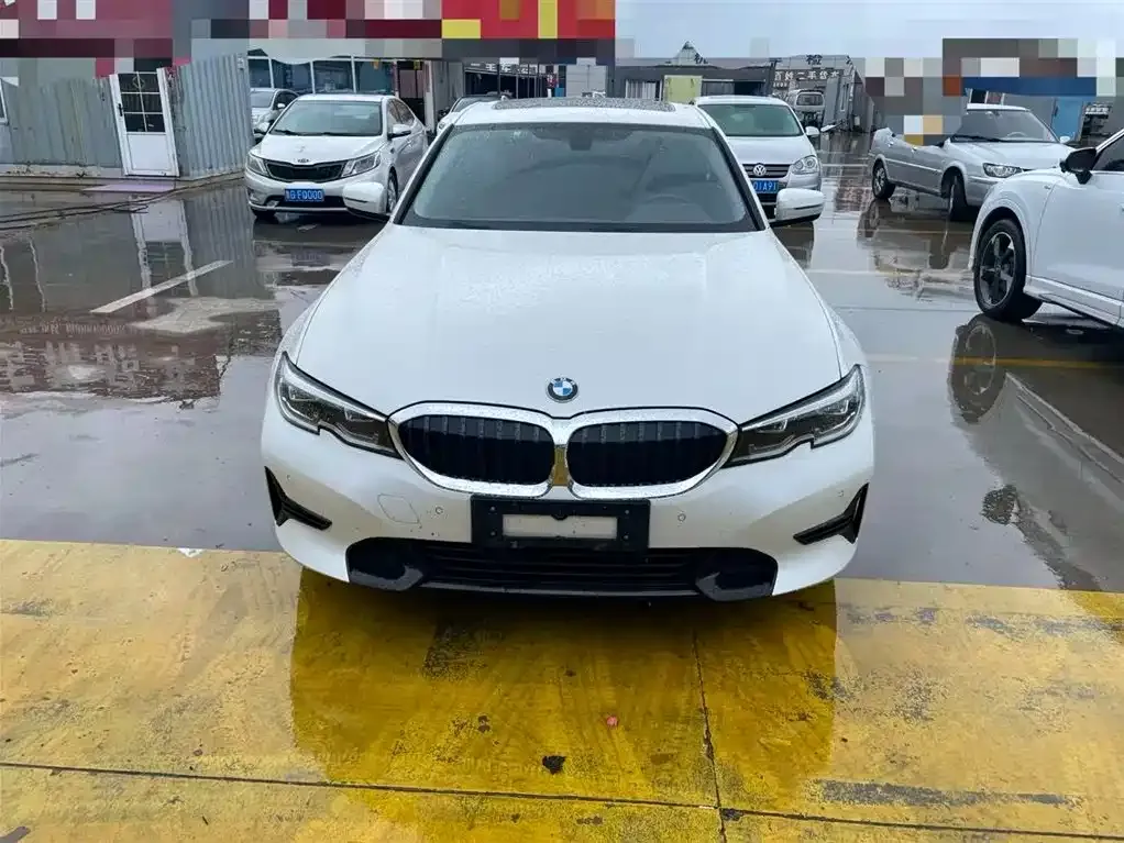 BMW 3 Series 2022 из CN, фото 4