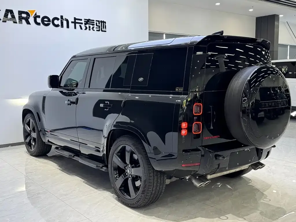 Land Rover Defender — фото 3