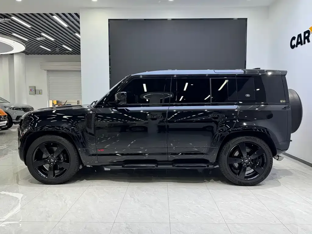 Land Rover Defender — фото 8
