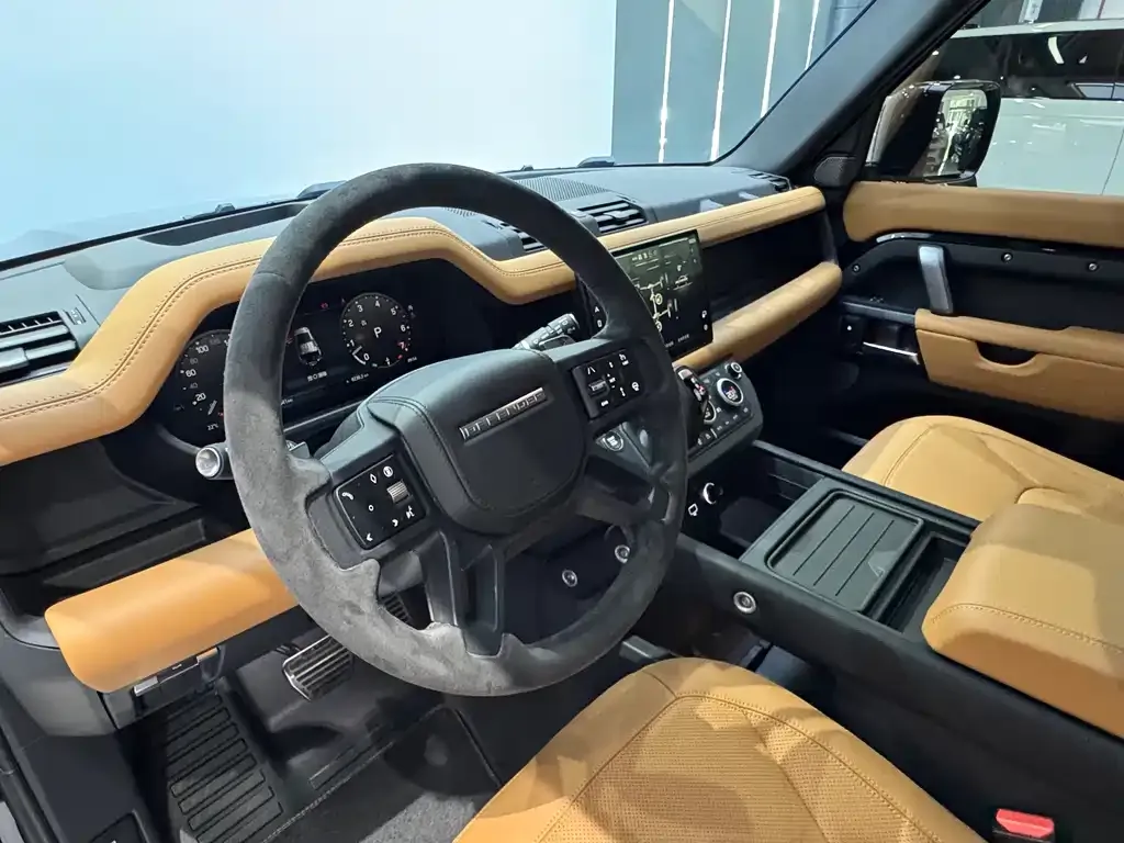 Land Rover Defender — фото 9
