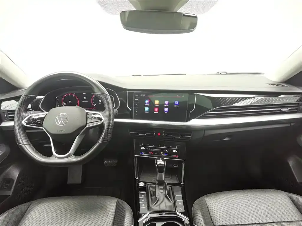 Volkswagen Passat — фото 10