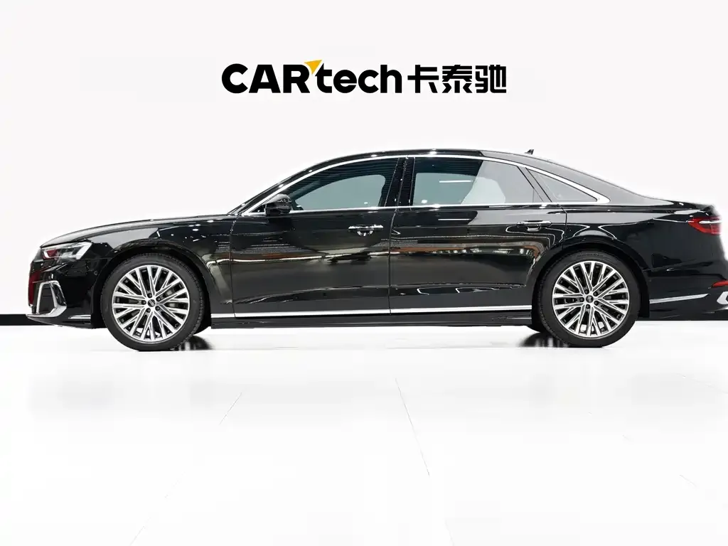 Audi A8 — фото 4