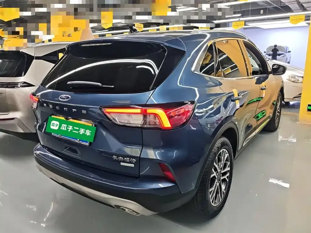 Ford Escape 2023 из CN, фото 8