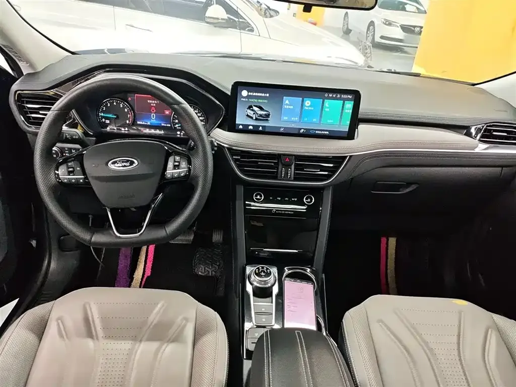 Ford Escape 2023 из CN, фото 6