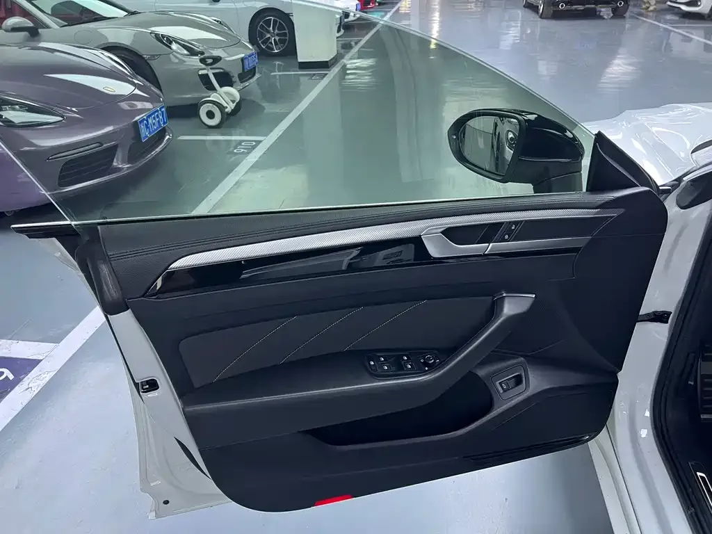 Volkswagen CC 2021 из CN, фото 9