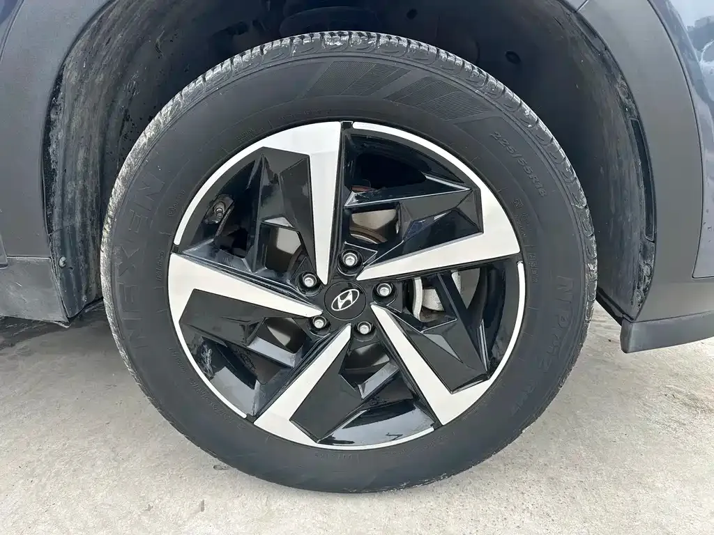 Hyundai ix35 — фото 10