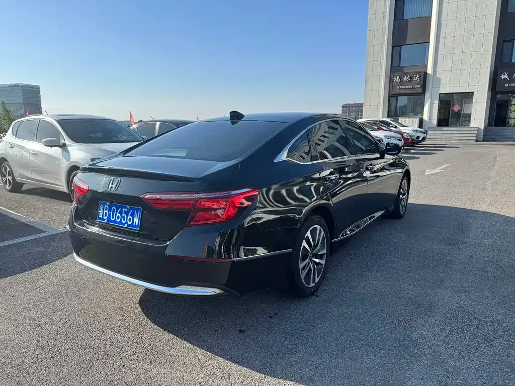 Honda Inspire — фото 10