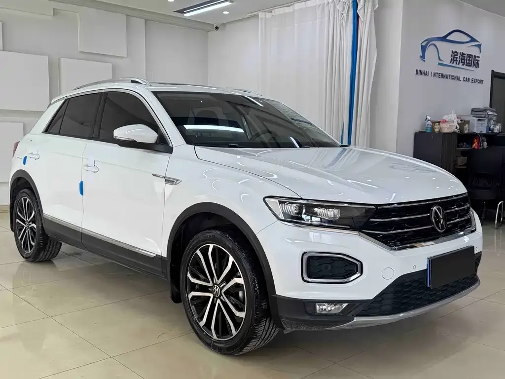 Volkswagen T-Roc — фото 4