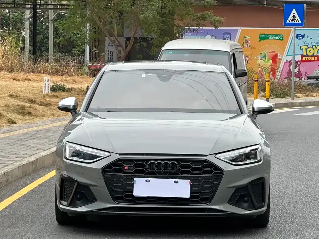 Audi S4 2023 из CN, фото 10