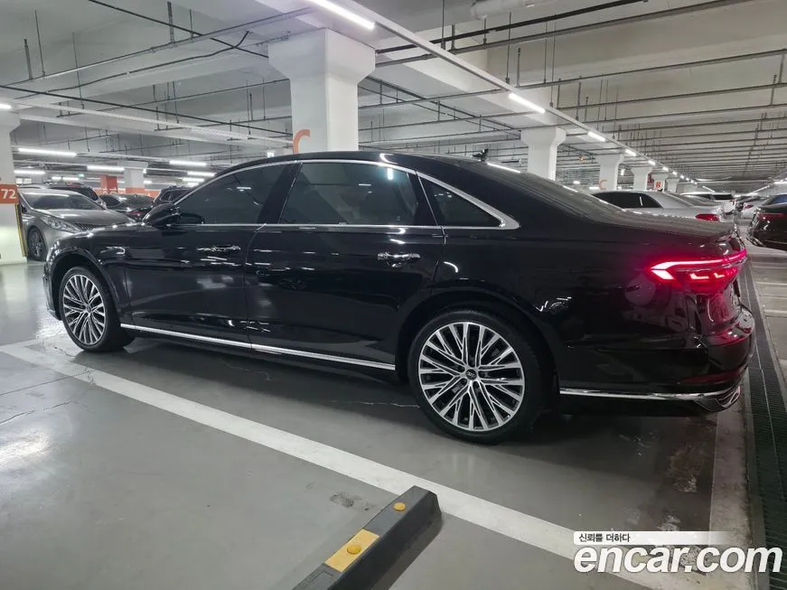 Audi A8 2021 из KR, фото 8