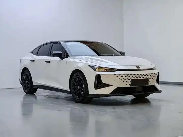 Changan UNI-V 2024 из CN, фото 3
