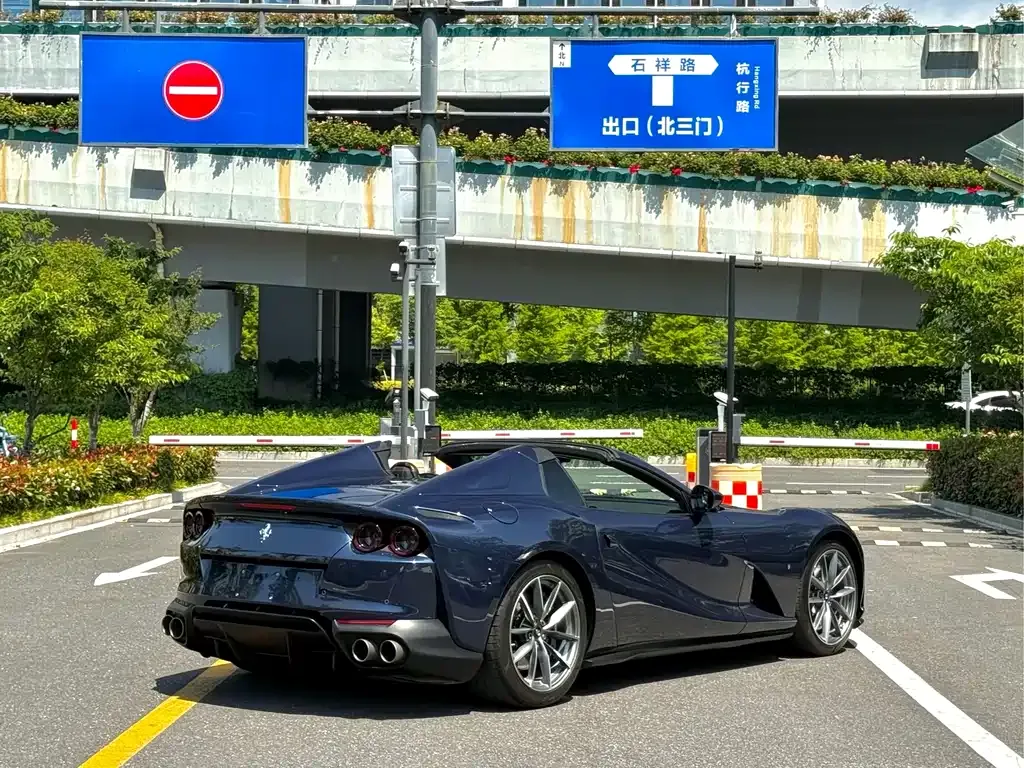Ferrari 812 2023 из CN, фото 3