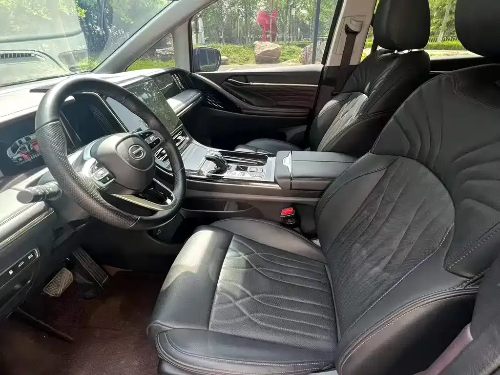 GAC Motor Trumpchi M8 — фото 8