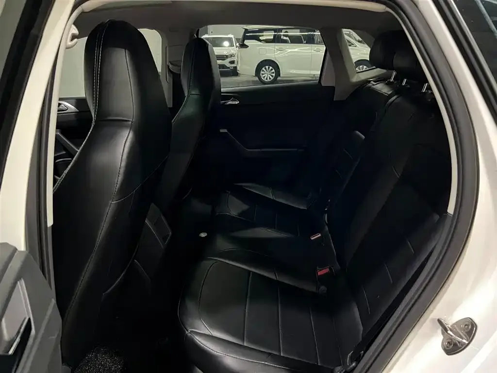 Volkswagen Polo 2021 из CN, фото 4