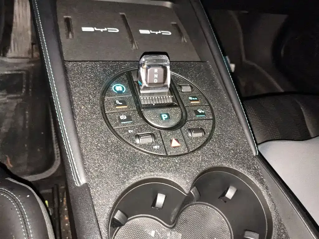 BYD Seal 06 — фото 9