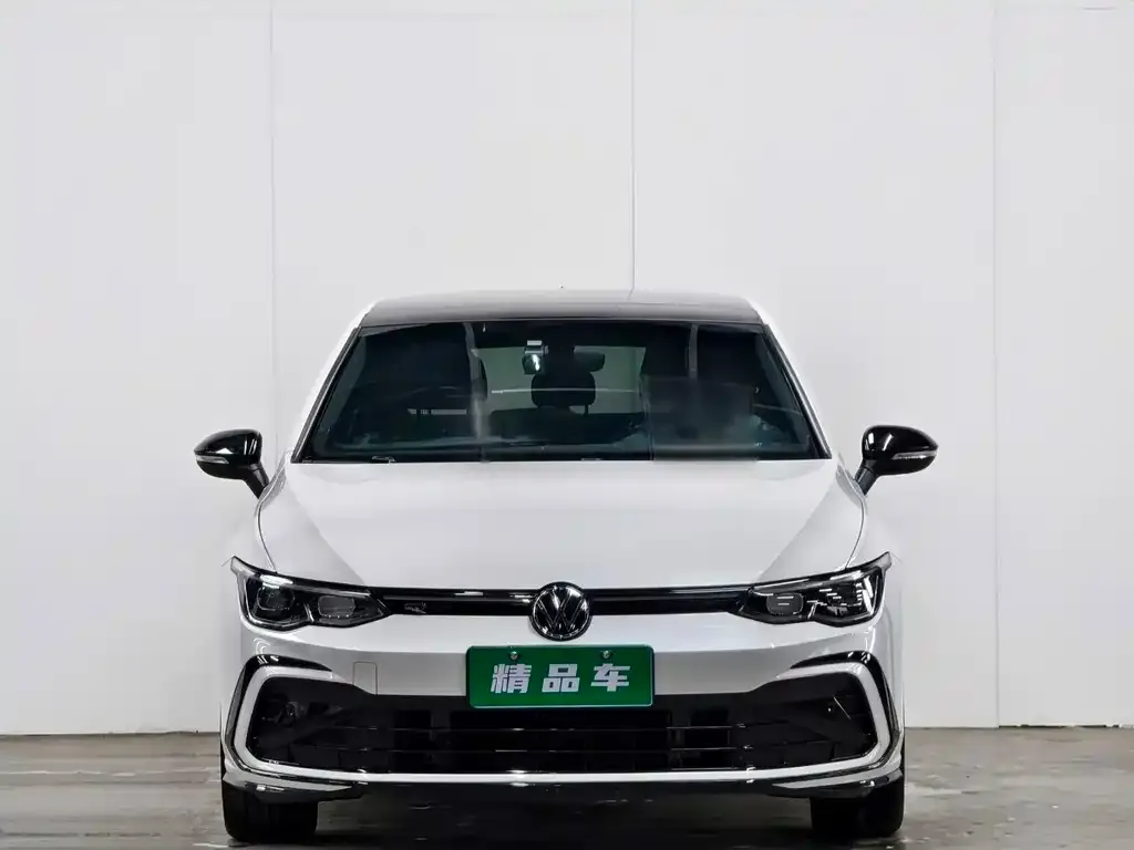 Volkswagen Golf — фото 6