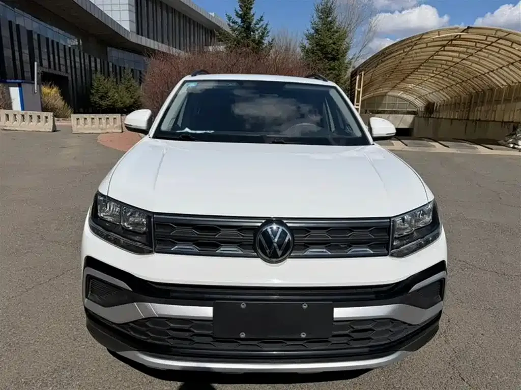Volkswagen T-Cross — фото 9