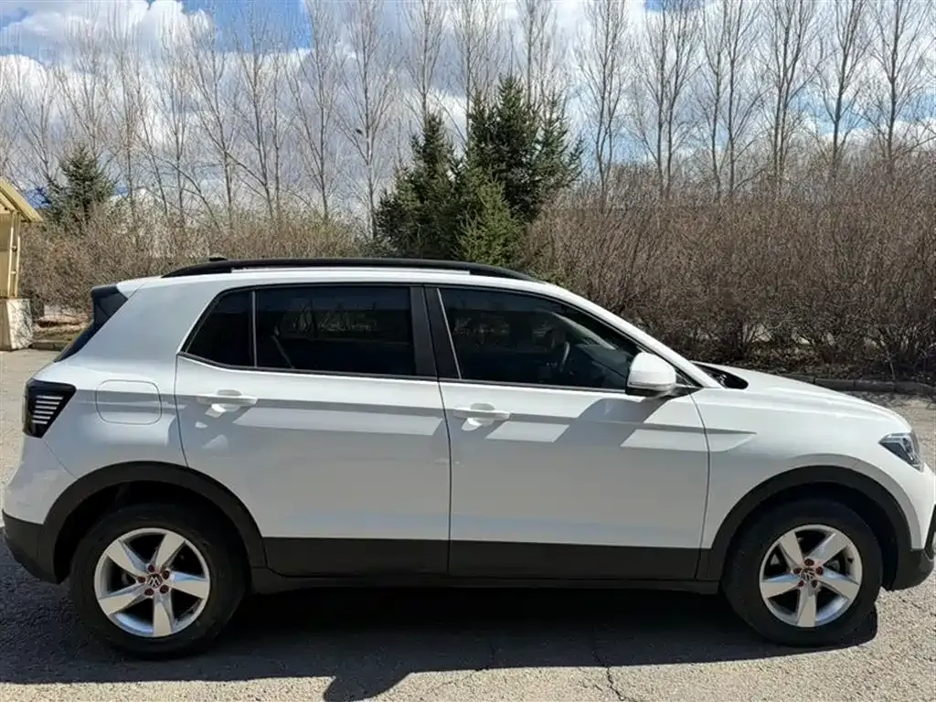 Volkswagen T-Cross — фото 5