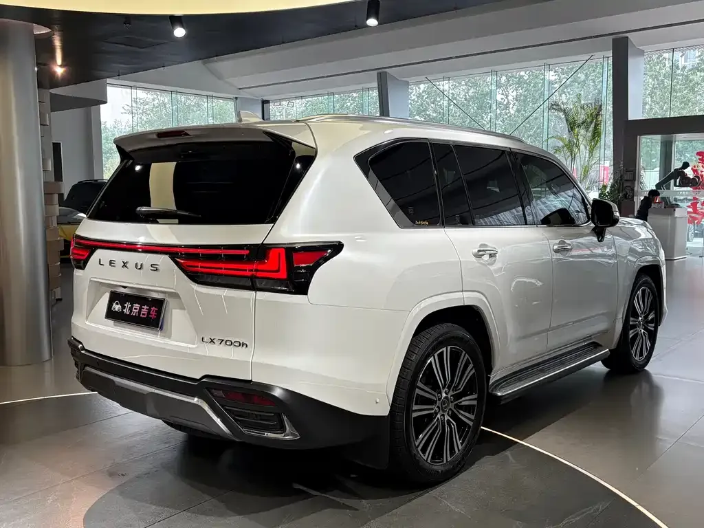 Lexus LX 2025 из CN, фото 3