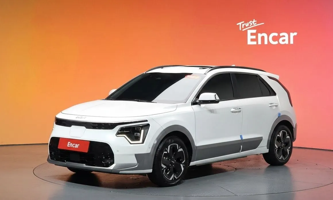 Kia Niro — фото 1