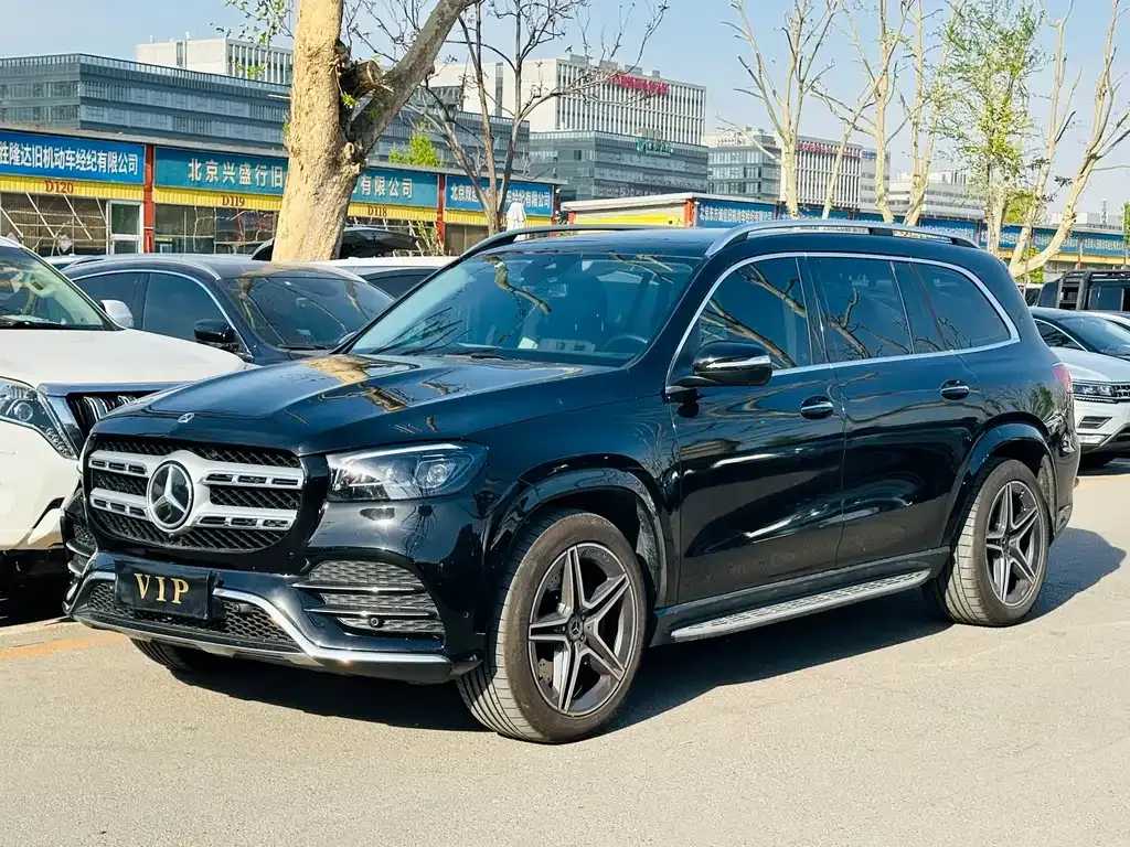 Mercedes-Benz GLS — фото 1